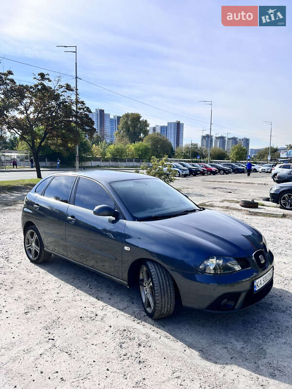 Хетчбек SEAT Ibiza 2007 в Києві фото 10 Хетчбек SEAT Ibiza 2007 в Києві