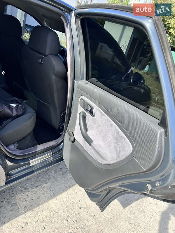 Хетчбек SEAT Ibiza 2007 в Києві фото 30 Хетчбек SEAT Ibiza 2007 в Києві