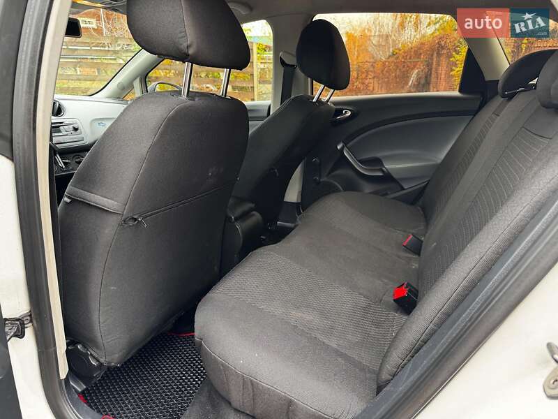 Хетчбек SEAT Ibiza 2013 в Києві