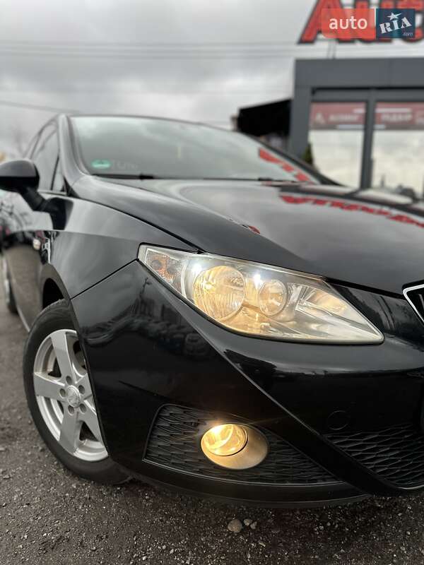 Хэтчбек SEAT Ibiza 2008 в Белогородке