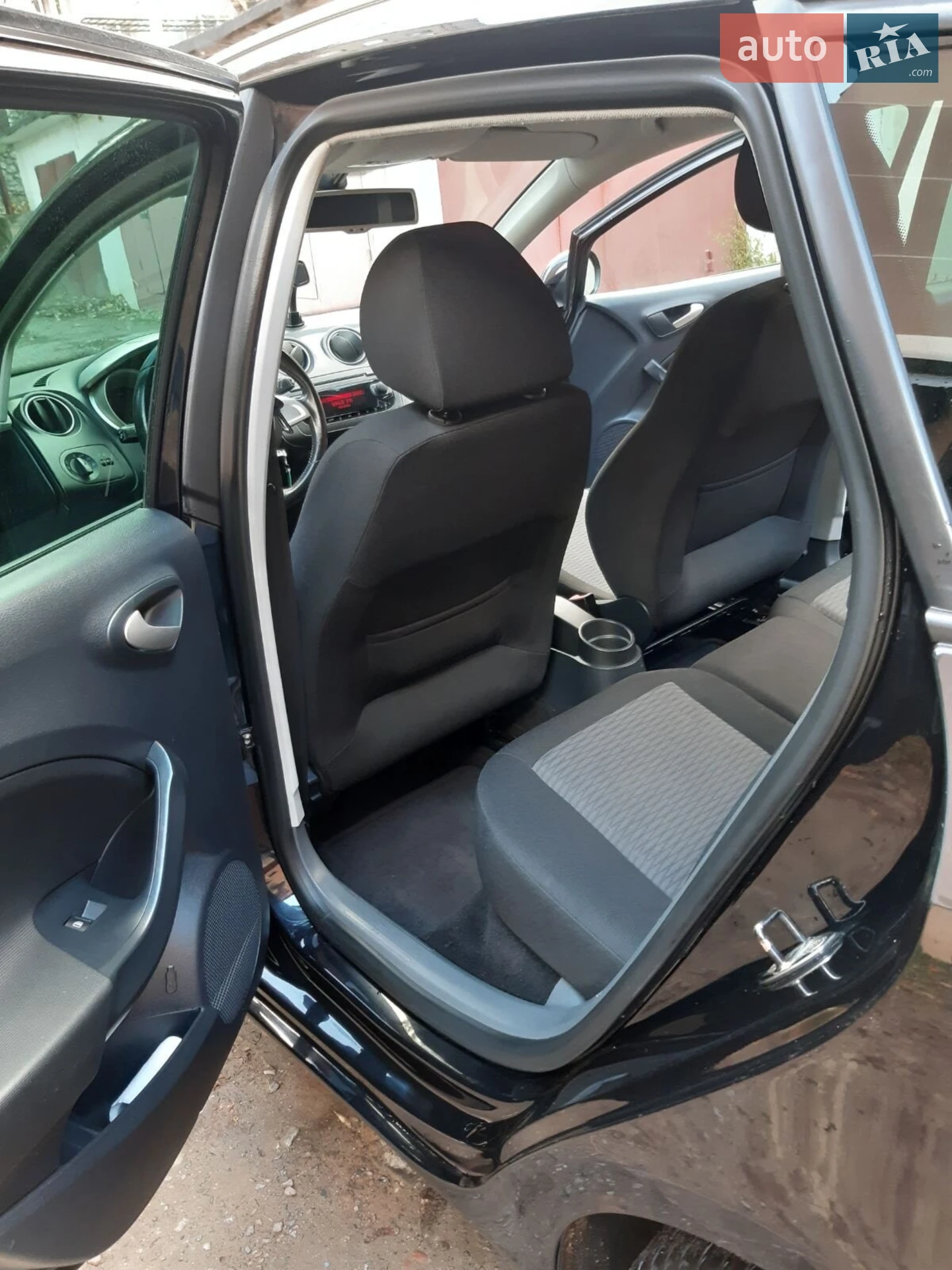 2011 SEAT Ibiza - мініатюра 13