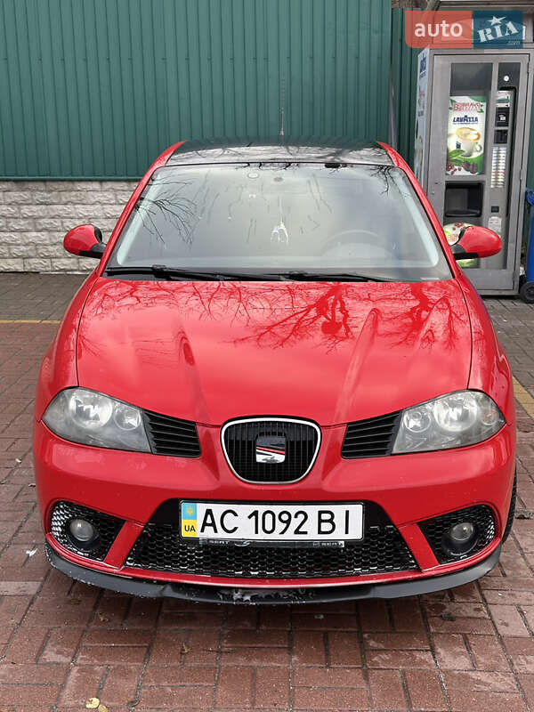 Хэтчбек SEAT Ibiza 2008 в Киеве
