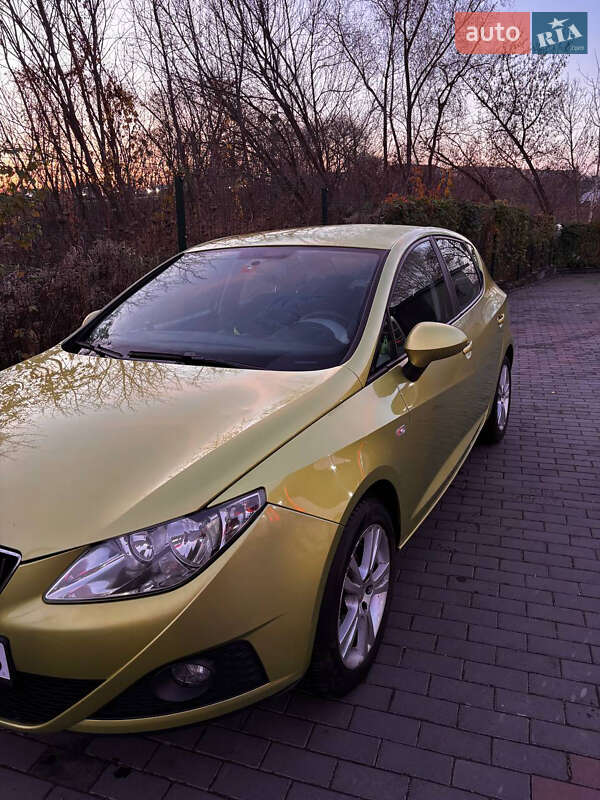 Хэтчбек SEAT Ibiza 2008 в Ровно фото 3 Хэтчбек SEAT Ibiza 2008 в Ровно