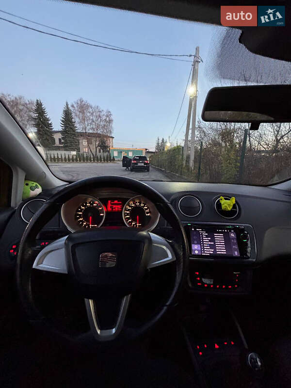 Хэтчбек SEAT Ibiza 2008 в Ровно фото 12 Хэтчбек SEAT Ibiza 2008 в Ровно