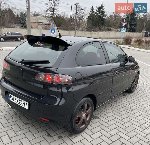 Хэтчбек SEAT Ibiza 2007 в Запорожье