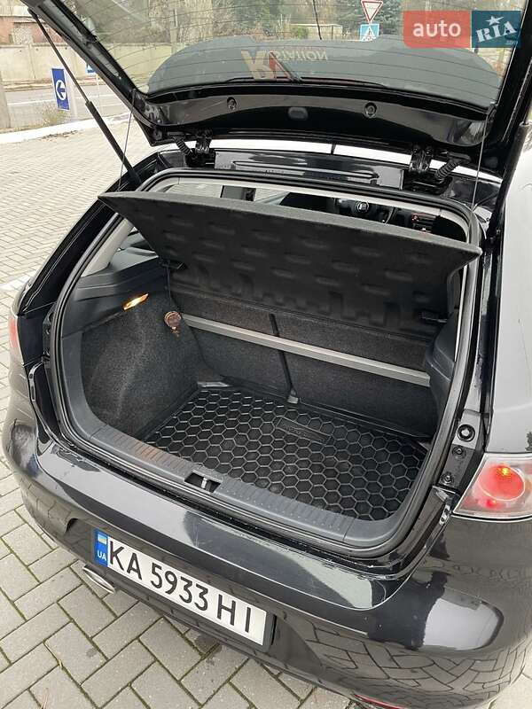 Хэтчбек SEAT Ibiza 2007 в Запорожье