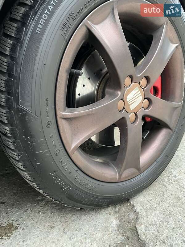 Хэтчбек SEAT Ibiza 2007 в Запорожье