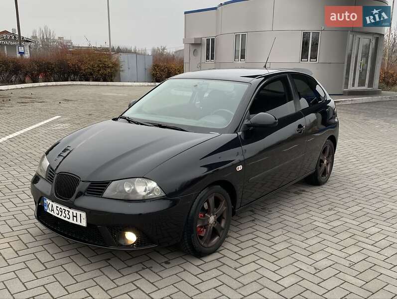 Хэтчбек SEAT Ibiza 2007 в Запорожье