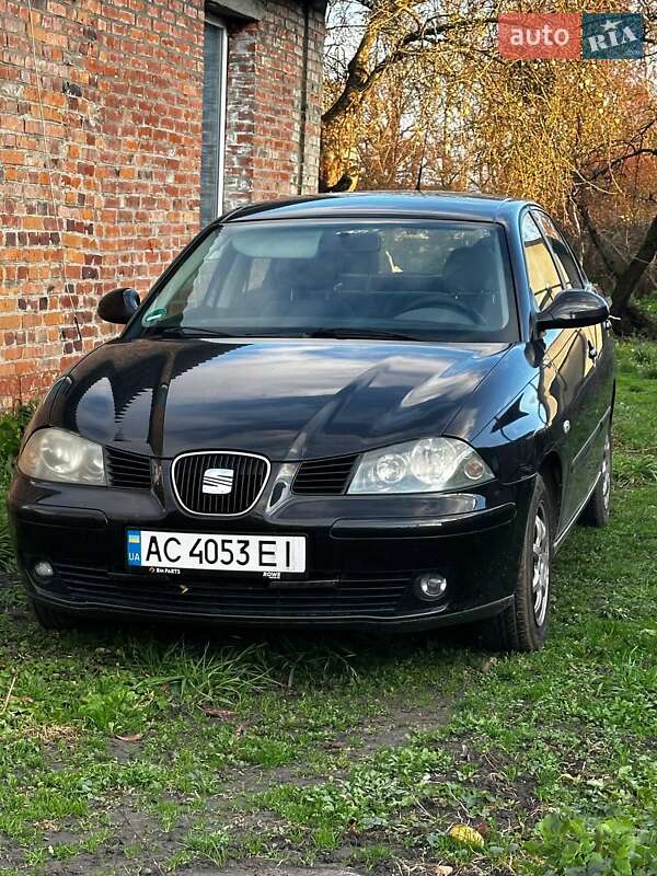 Хэтчбек SEAT Ibiza 2004 в Рожище фото Хэтчбек SEAT Ibiza 2004 в Рожище