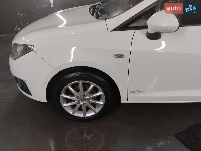 Хэтчбек SEAT Ibiza 2011 в Ровно фото 11 Хэтчбек SEAT Ibiza 2011 в Ровно