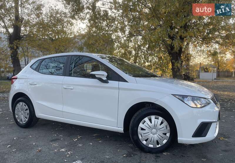 Хэтчбек SEAT Ibiza 2021 в Киеве
