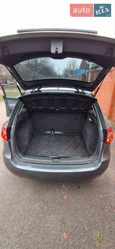 Хетчбек SEAT Ibiza 2015 в Києві