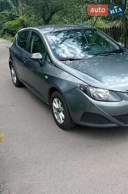 Хетчбек SEAT Ibiza 2012 в Кривому Розі