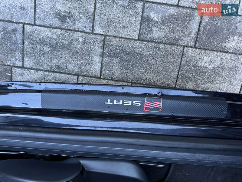 Хетчбек SEAT Ibiza 2011 в Луцьку