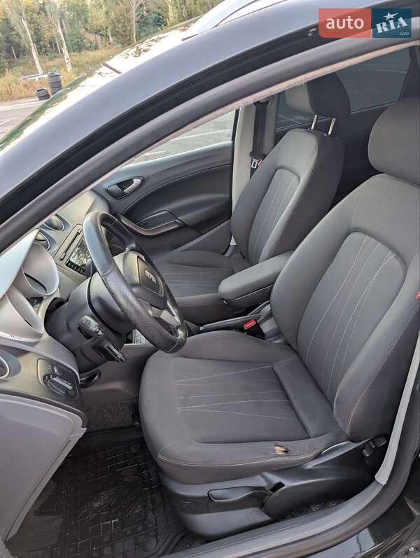 Універсал SEAT Ibiza 2012 в Києві фото 16 Універсал SEAT Ibiza 2012 в Києві
