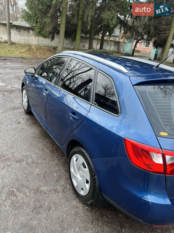 Универсал SEAT Ibiza 2012 в Радомышле