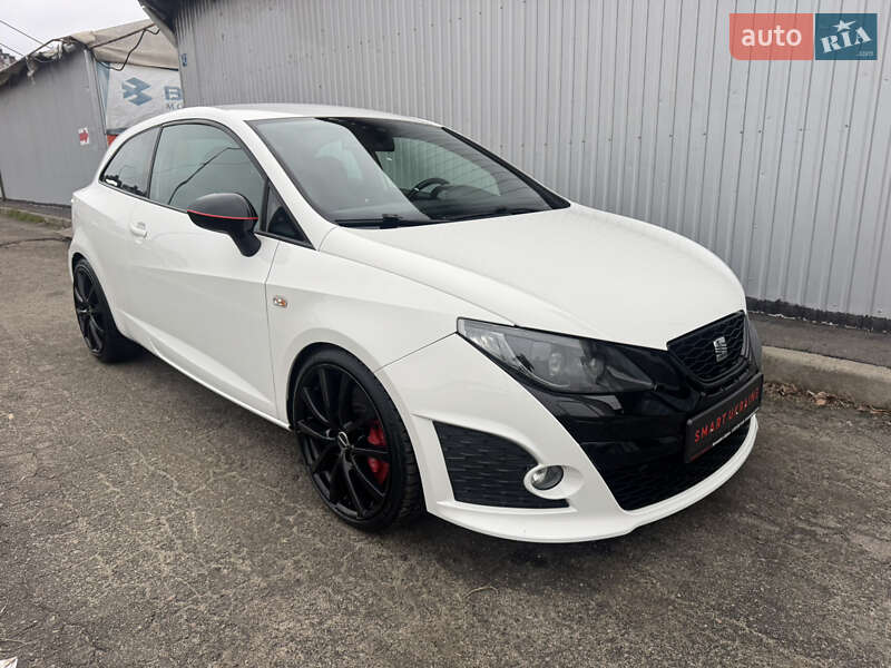 Хэтчбек SEAT Ibiza 2010 в Киеве фото 30 Хэтчбек SEAT Ibiza 2010 в Киеве