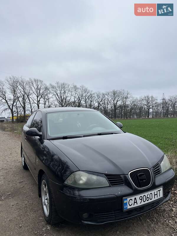 Хэтчбек SEAT Ibiza 2004 в Смеле фото 5 Хэтчбек SEAT Ibiza 2004 в Смеле