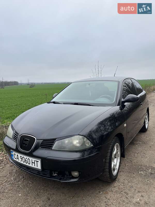 Хэтчбек SEAT Ibiza 2004 в Смеле фото 10 Хэтчбек SEAT Ibiza 2004 в Смеле