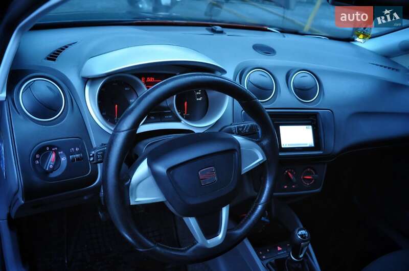 Универсал SEAT Ibiza 2011 в Полтаве