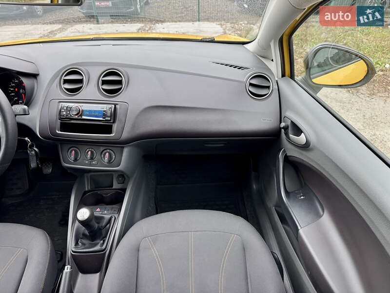 Хетчбек SEAT Ibiza 2011 в Києві