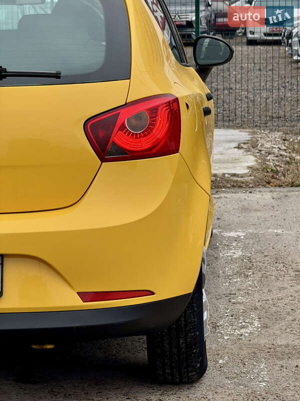 Хетчбек SEAT Ibiza 2011 в Києві