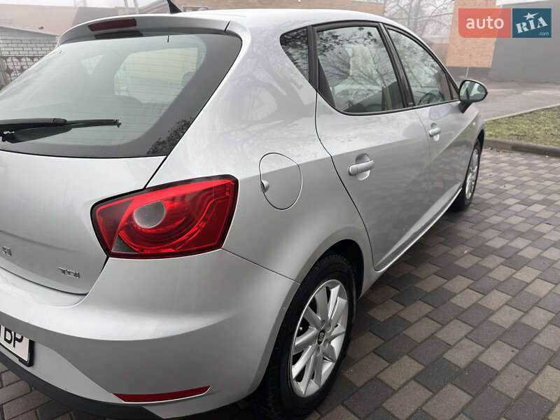 Хетчбек SEAT Ibiza 2015 в Лубнах фото 17 Хетчбек SEAT Ibiza 2015 в Лубнах