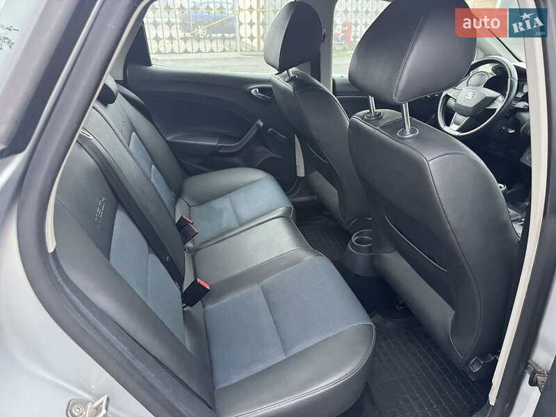 Хетчбек SEAT Ibiza 2015 в Лубнах фото 28 Хетчбек SEAT Ibiza 2015 в Лубнах