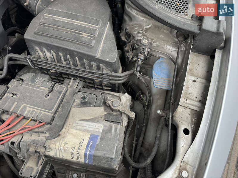 Хетчбек SEAT Ibiza 2015 в Лубнах фото 37 Хетчбек SEAT Ibiza 2015 в Лубнах