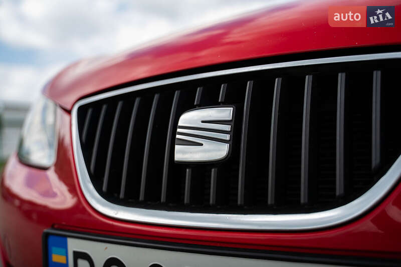 SEAT Ibiza 2010 SEAT Ibiza 2010