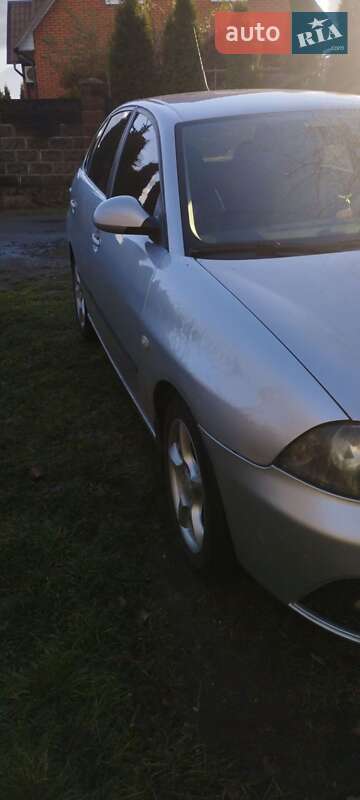 Хэтчбек SEAT Ibiza 2008 в Сарнах фото 2 Хэтчбек SEAT Ibiza 2008 в Сарнах