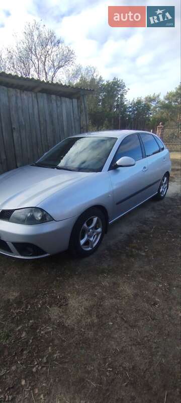 Хэтчбек SEAT Ibiza 2008 в Сарнах фото 7 Хэтчбек SEAT Ibiza 2008 в Сарнах