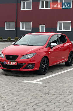 Хетчбек SEAT Ibiza 2011 в Дубні