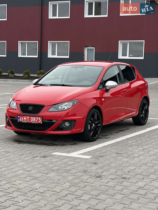 SEAT Ibiza 2011 SEAT Ibiza 2011