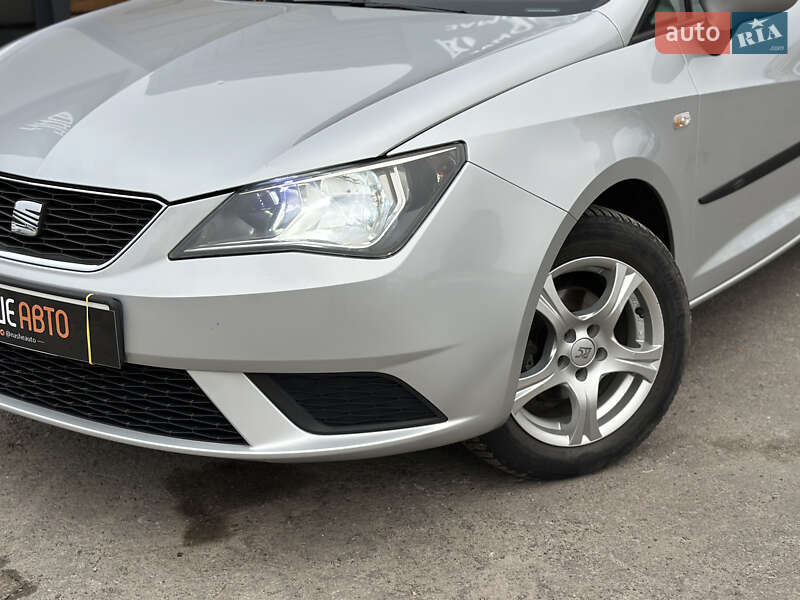 Хэтчбек SEAT Ibiza 2013 в Шептицькому