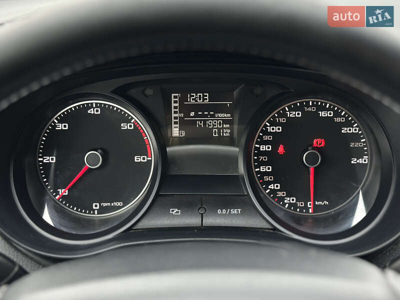 Хэтчбек SEAT Ibiza 2013 в Шептицькому