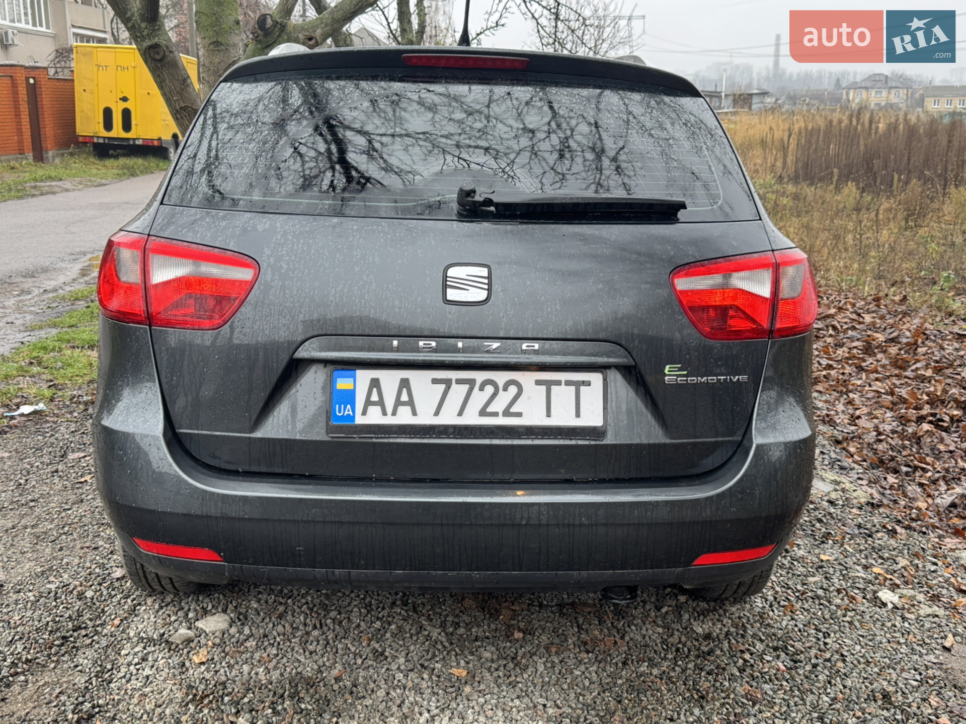 2011 SEAT Ibiza - мініатюра 2