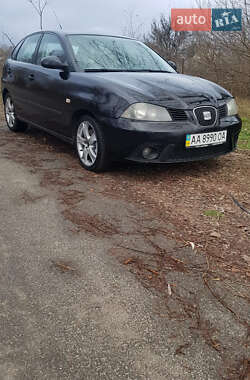 Хетчбек SEAT Ibiza 2008 в Києві