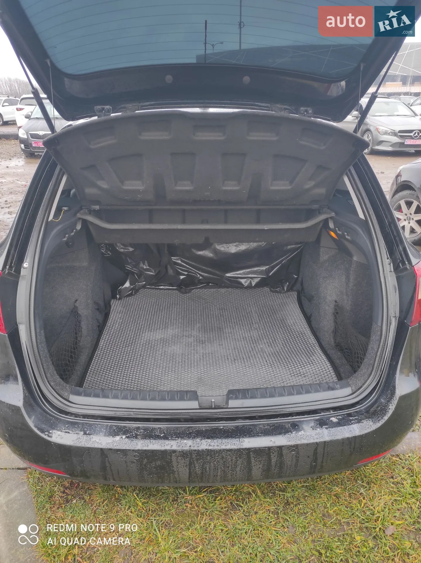 2011 SEAT Ibiza - мініатюра 6