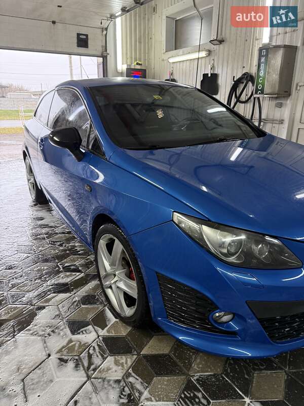 Хетчбек SEAT Ibiza 2010 в Димері