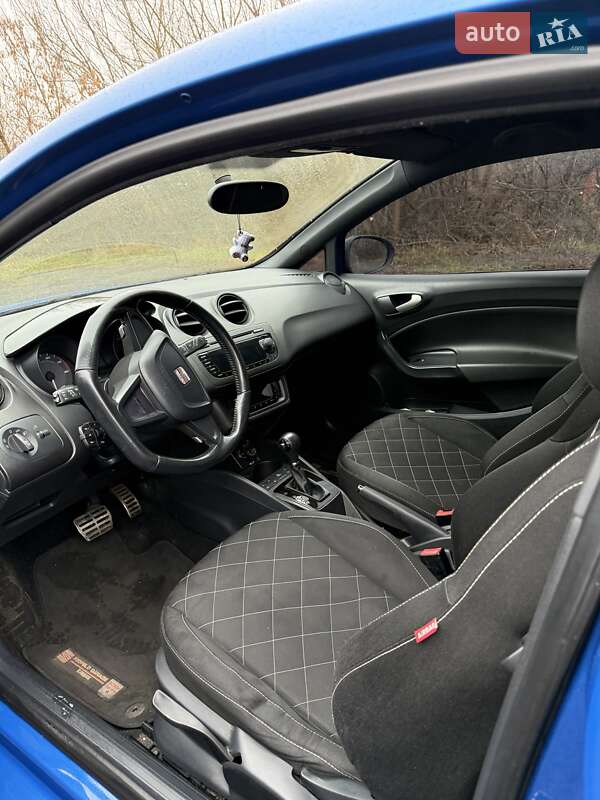 Хетчбек SEAT Ibiza 2010 в Димері