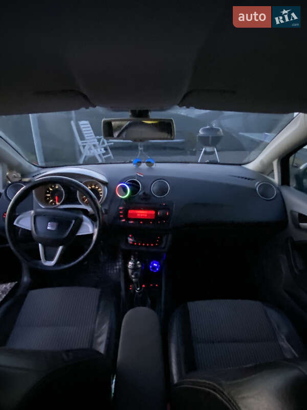 Универсал SEAT Ibiza 2011 в Березному фото 11 Универсал SEAT Ibiza 2011 в Березному