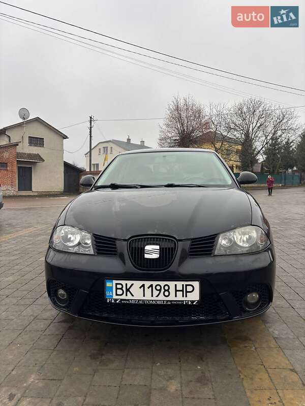 Хетчбек SEAT Ibiza 2008 в Ременеві