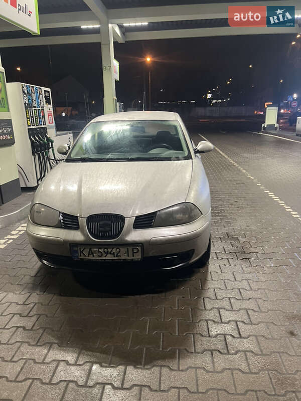 Хетчбек SEAT Ibiza 2003 в Вишгороді