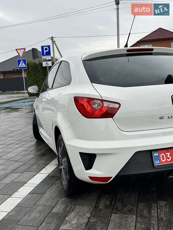Хетчбек SEAT Ibiza 2011 в Луцьку
