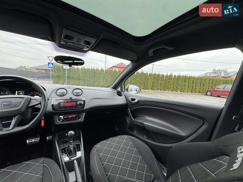 Хетчбек SEAT Ibiza 2011 в Луцьку