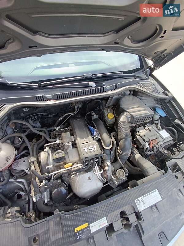 Хэтчбек SEAT Ibiza 2014 в Львове