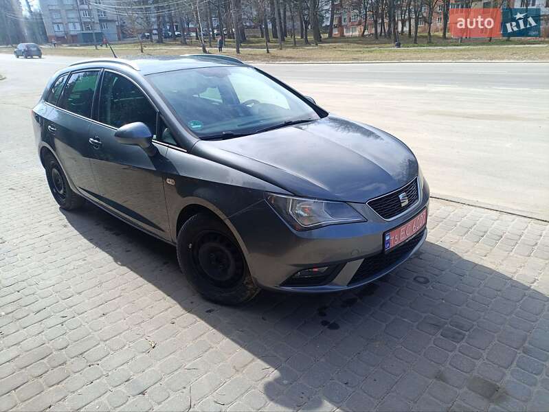 Хэтчбек SEAT Ibiza 2014 в Львове