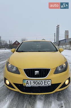 Хэтчбек SEAT Ibiza 2010 в Прилуках