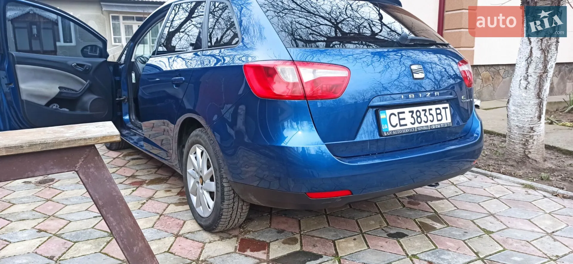 2012 SEAT Ibiza - мініатюра 3
